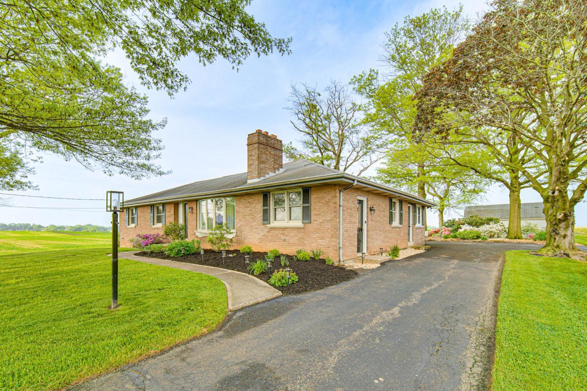 Sunny Lancaster Gem, 4 Mi To Dutch Wonderland Exterior foto
